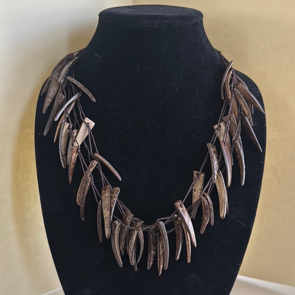 BOUTIQUE Bohemian Brown Shell 3-Strand Necklace NWOT
